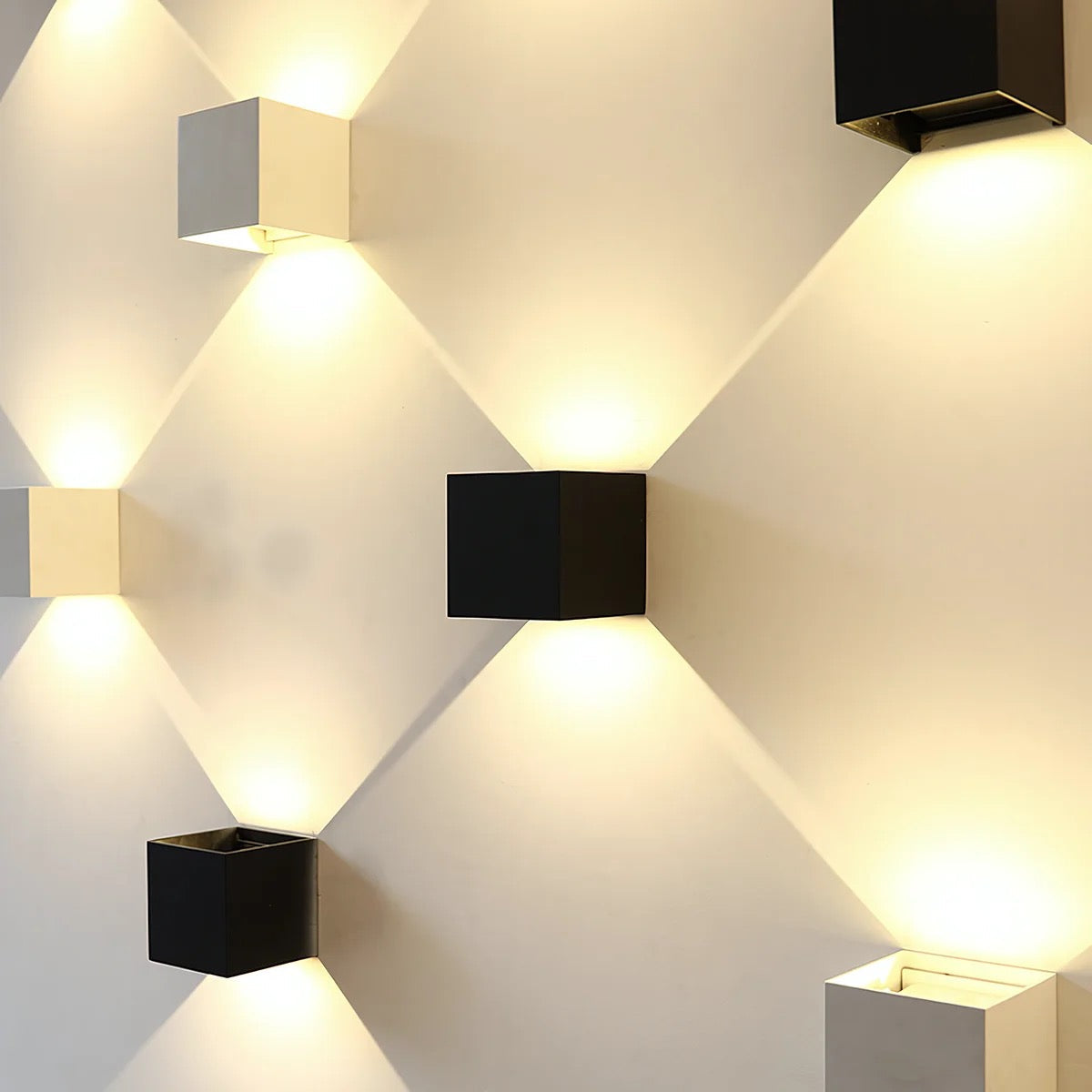 The Luxurious Wall Light with Motion Sensor